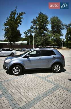 Внедорожник / Кроссовер SsangYong Korando 2012 в 