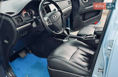 Внедорожник / Кроссовер SsangYong Korando 2011 в 