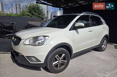 Позашляховик / Кросовер SsangYong Korando 2011 в 