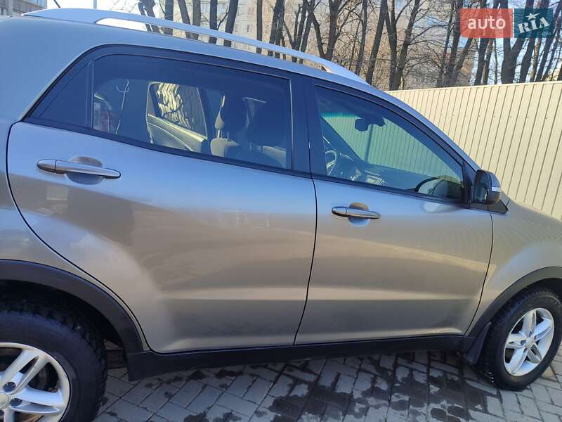 Внедорожник / Кроссовер SsangYong Korando 2012 в Хмельницком