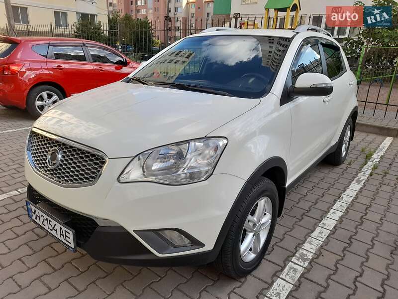 Позашляховик / Кросовер SsangYong Korando 2012 в Одесі
