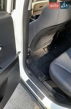 Внедорожник / Кроссовер SsangYong Korando 2012 в 