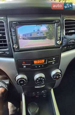 Внедорожник / Кроссовер SsangYong Korando 2012 в 