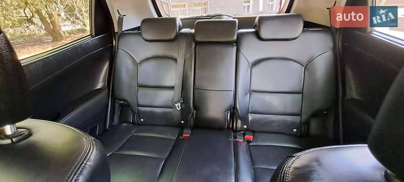 Позашляховик / Кросовер SsangYong Korando 2012 в Одесі