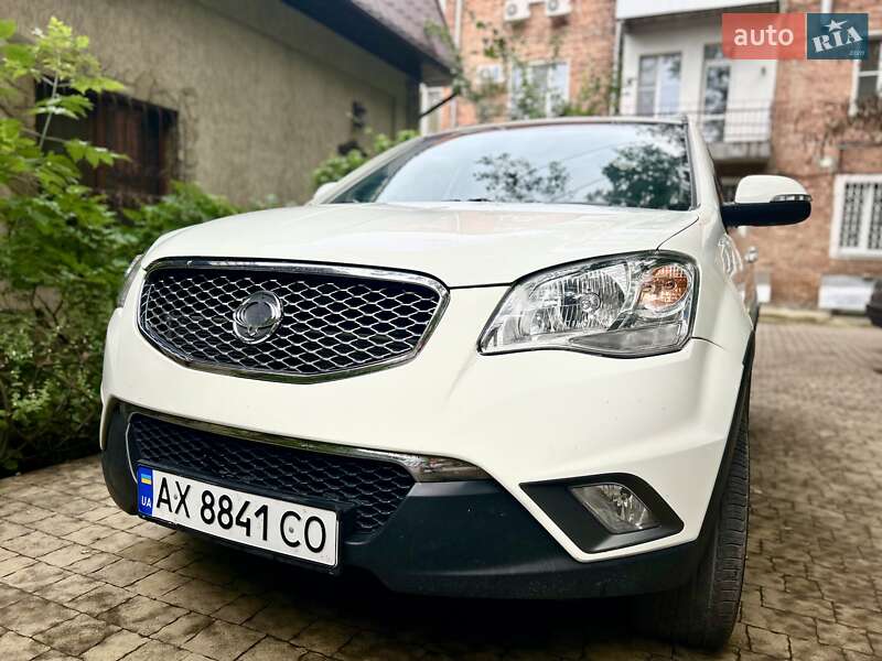 Позашляховик / Кросовер SsangYong Korando 2012 в Харкові