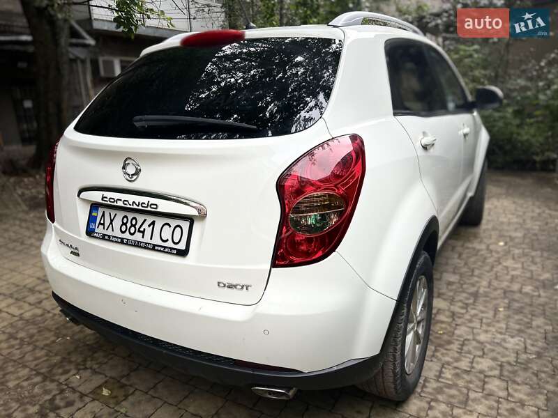 Позашляховик / Кросовер SsangYong Korando 2012 в Харкові