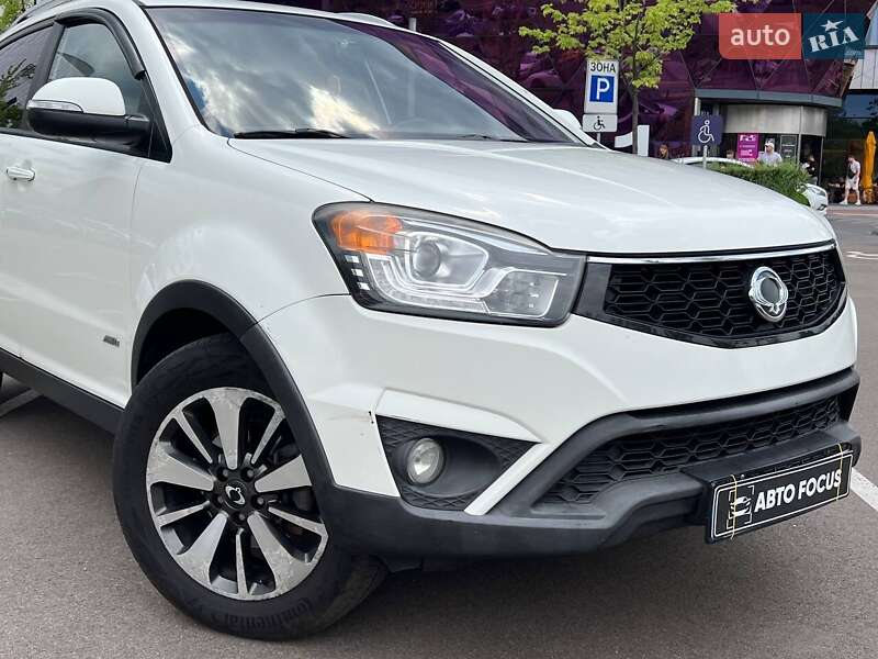 Внедорожник / Кроссовер SsangYong Korando 2014 в Киеве