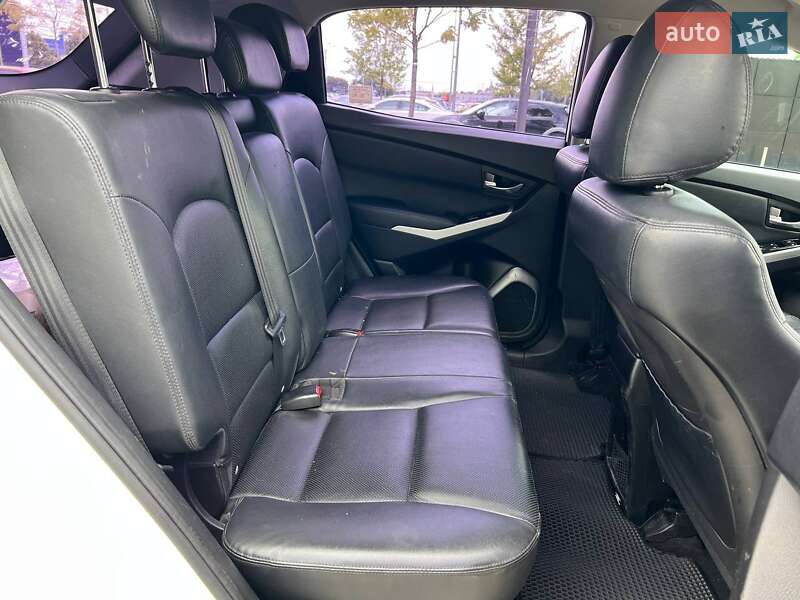 Внедорожник / Кроссовер SsangYong Korando 2014 в Киеве