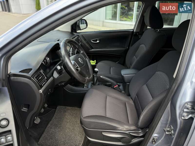 Внедорожник / Кроссовер SsangYong Korando 2012 в Киеве