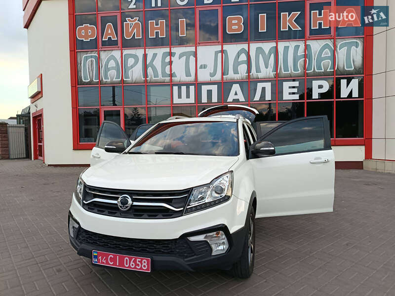 Внедорожник / Кроссовер SsangYong Korando 2017 в Ровно
