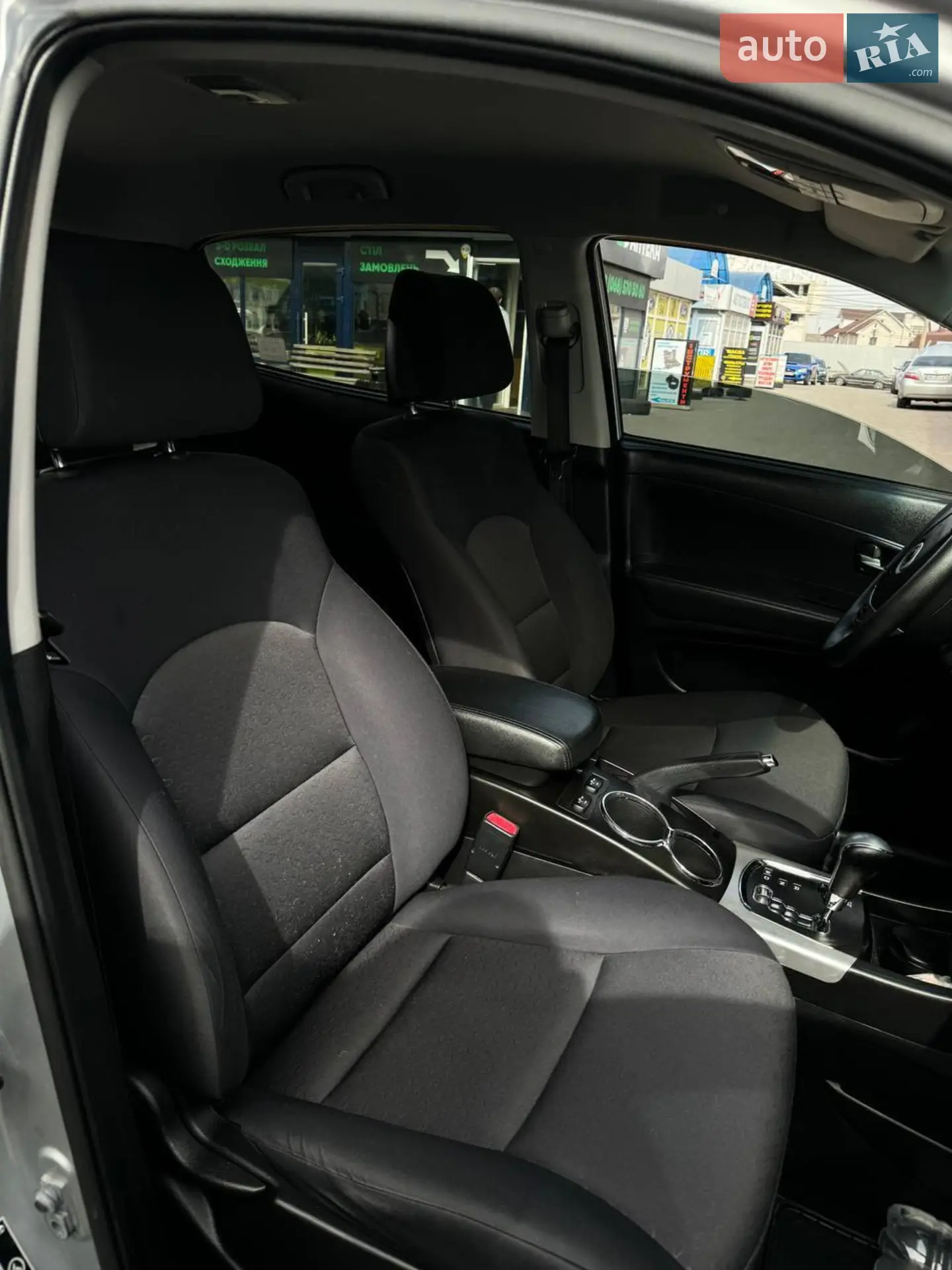 2011 SsangYong Korando - мініатюра 33