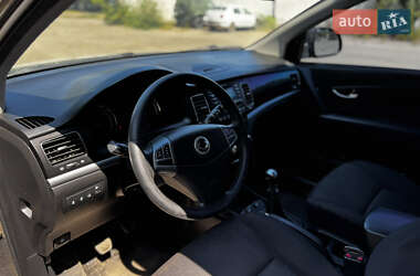 Позашляховик / Кросовер SsangYong Korando 2013 в 