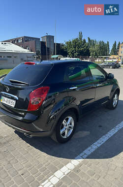 Позашляховик / Кросовер SsangYong Korando 2012 в 