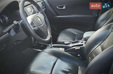 Внедорожник / Кроссовер SsangYong Korando 2011 в 