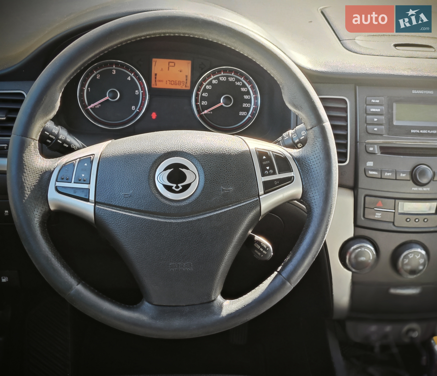 2011 SsangYong Korando - мініатюра 13