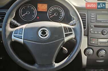 Внедорожник / Кроссовер SsangYong Korando 2011 в 