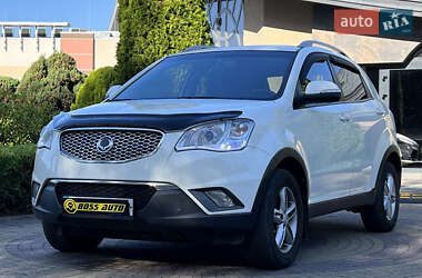 Позашляховик / Кросовер SsangYong Korando 2013 в 