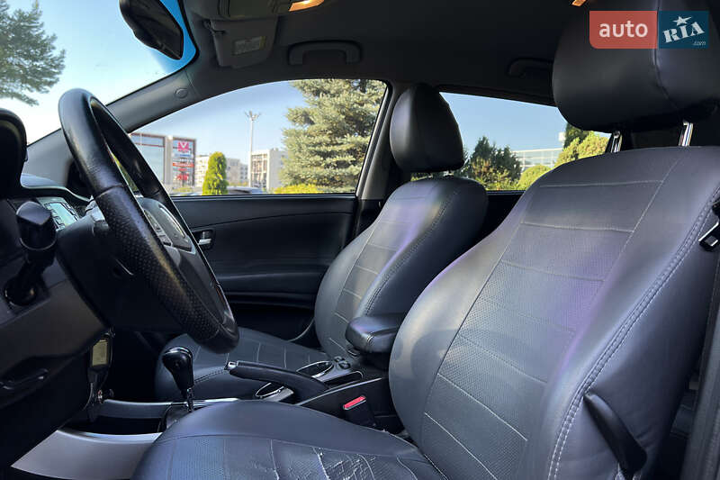 Внедорожник / Кроссовер SsangYong Korando 2013 в Львове фото 9 Внедорожник / Кроссовер SsangYong Korando 2013 в Львове