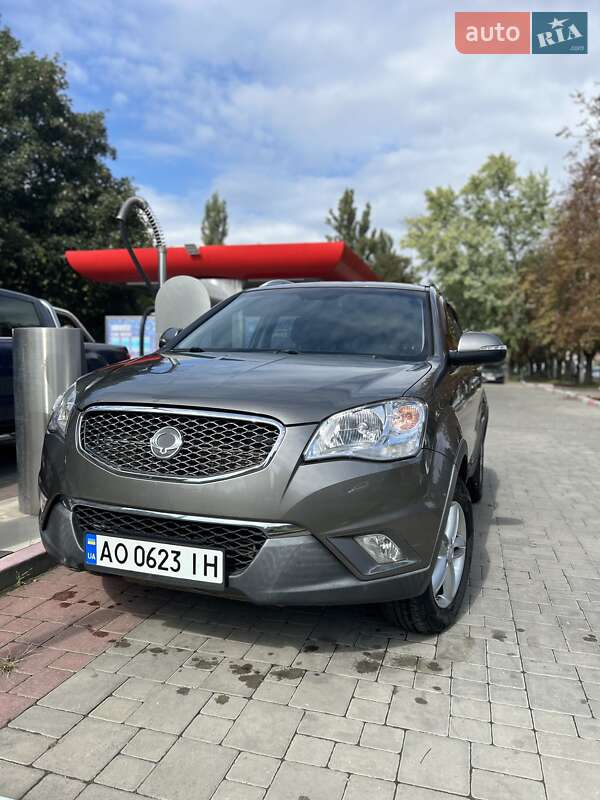Внедорожник / Кроссовер SsangYong Korando 2011 в Ужгороде