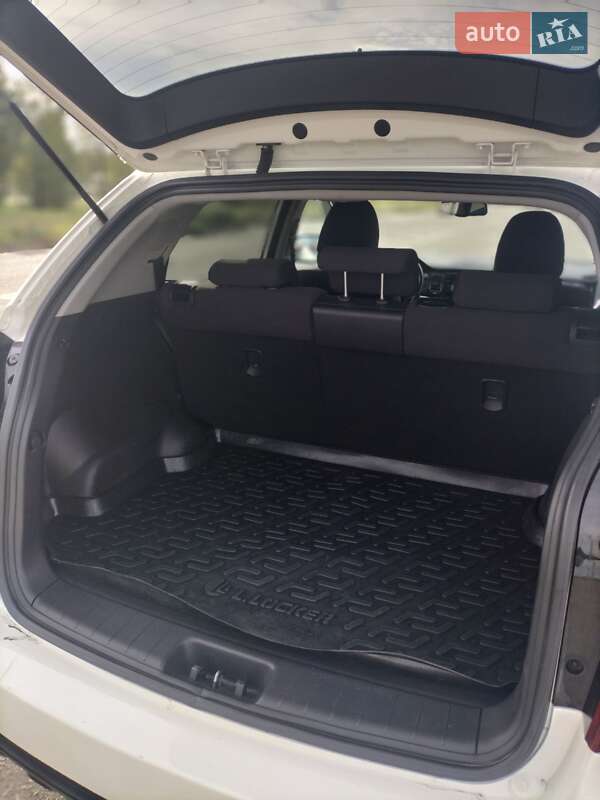 Внедорожник / Кроссовер SsangYong Korando 2013 в Киеве
