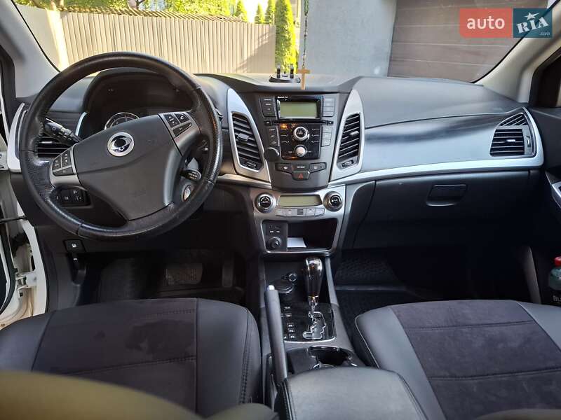 Внедорожник / Кроссовер SsangYong Korando 2013 в Ивано-Франковске