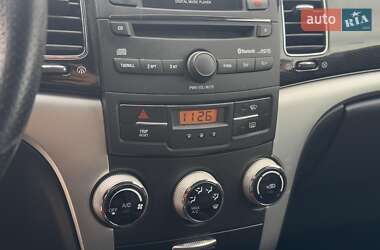 Внедорожник / Кроссовер SsangYong Korando 2012 в 