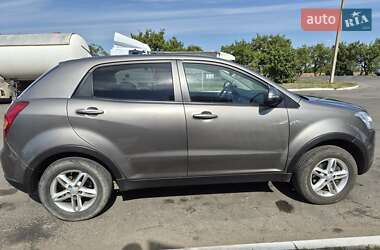 Позашляховик / Кросовер SsangYong Korando 2013 в 