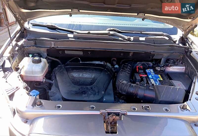 Внедорожник / Кроссовер SsangYong Korando 2013 в 