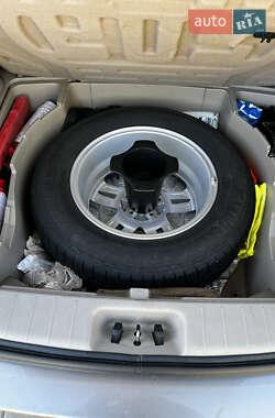 Позашляховик / Кросовер SsangYong Korando 2012 в 