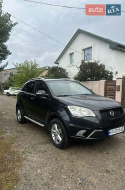 Позашляховик / Кросовер SsangYong Korando 2011 в 