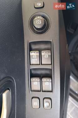 Внедорожник / Кроссовер SsangYong Korando 2011 в 
