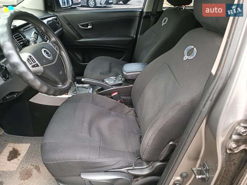Внедорожник / Кроссовер SsangYong Korando 2013 в Харькове