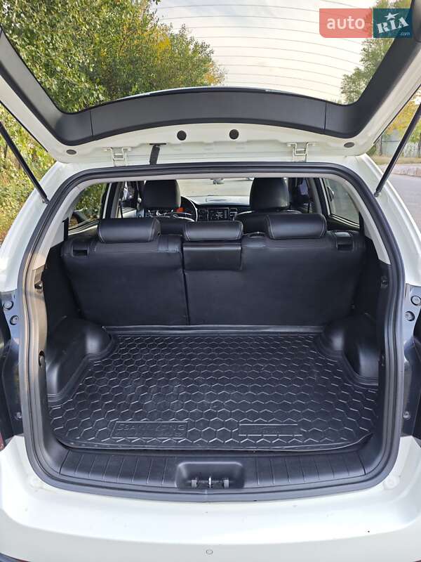 Позашляховик / Кросовер SsangYong Korando 2012 в Дніпрі фото 16 Позашляховик / Кросовер SsangYong Korando 2012 в Дніпрі