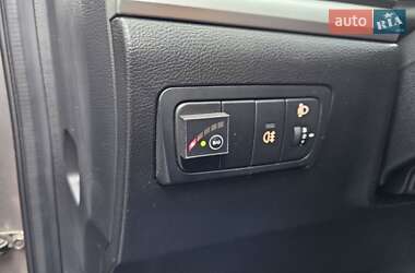 Позашляховик / Кросовер SsangYong Korando 2013 в  фото 12 Позашляховик / Кросовер SsangYong Korando 2013 в