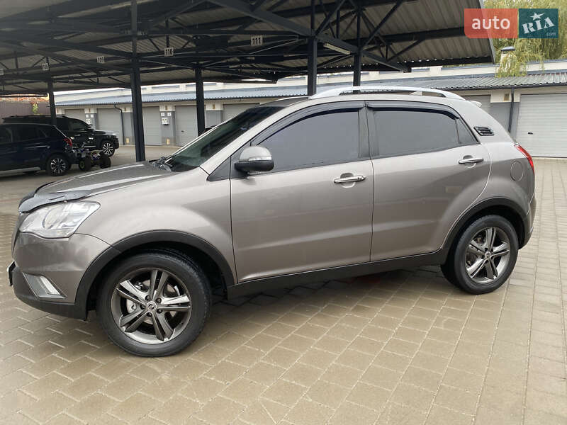 Позашляховик / Кросовер SsangYong Korando 2011 в Житомирі
