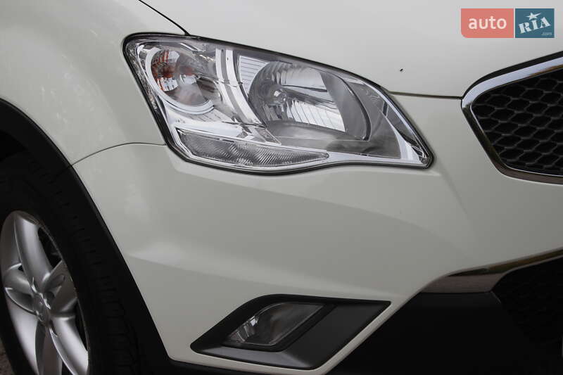 Позашляховик / Кросовер SsangYong Korando 2011 в Дніпрі