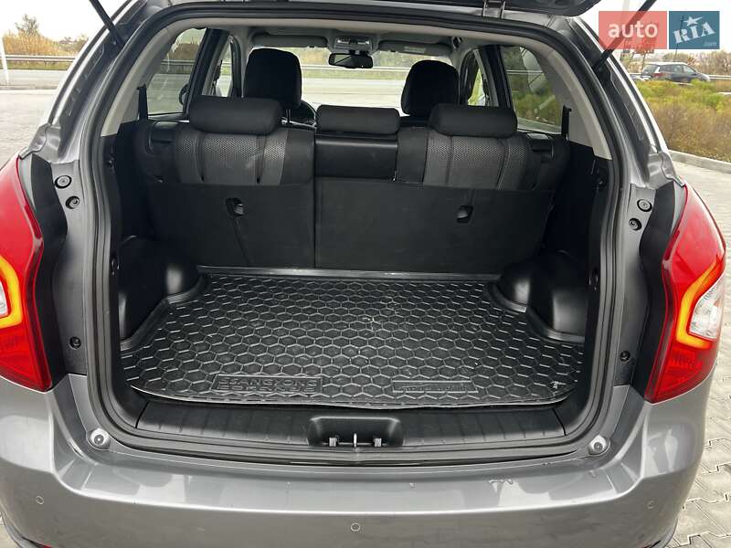 Позашляховик / Кросовер SsangYong Korando 2014 в Дніпрі фото 13 Позашляховик / Кросовер SsangYong Korando 2014 в Дніпрі