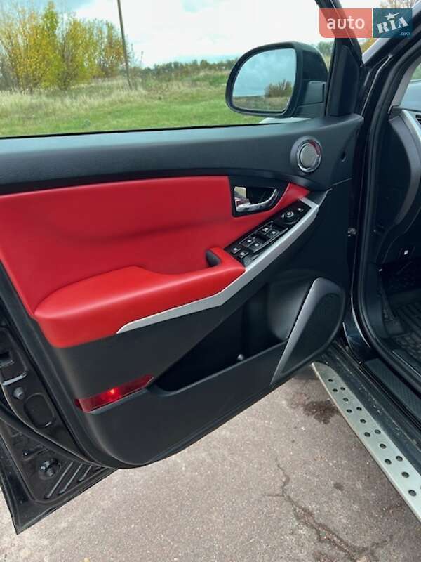 Позашляховик / Кросовер SsangYong Korando 2014 в Чернігові