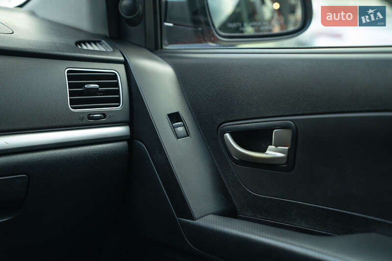 Позашляховик / Кросовер SsangYong Korando 2011 в Чернівцях фото 29 Позашляховик / Кросовер SsangYong Korando 2011 в Чернівцях