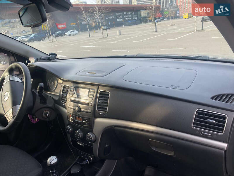 Позашляховик / Кросовер SsangYong Korando 2011 в Києві фото 7 Позашляховик / Кросовер SsangYong Korando 2011 в Києві