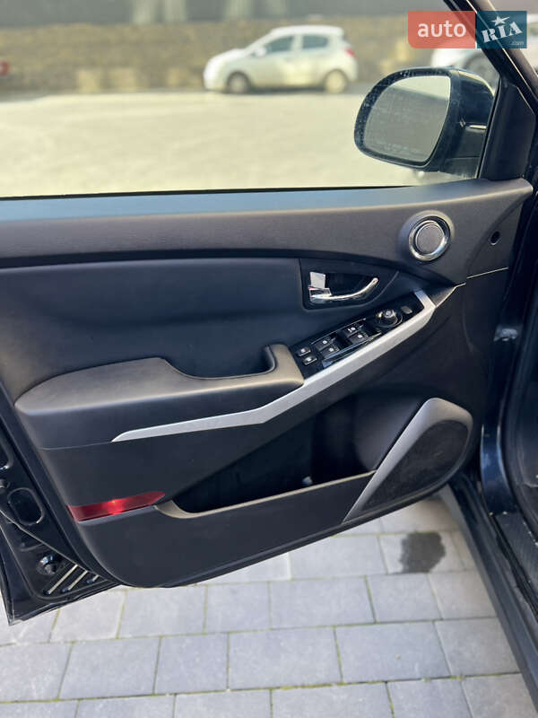 Внедорожник / Кроссовер SsangYong Korando 2014 в Ивано-Франковске фото 18 Внедорожник / Кроссовер SsangYong Korando 2014 в Ивано-Франковске