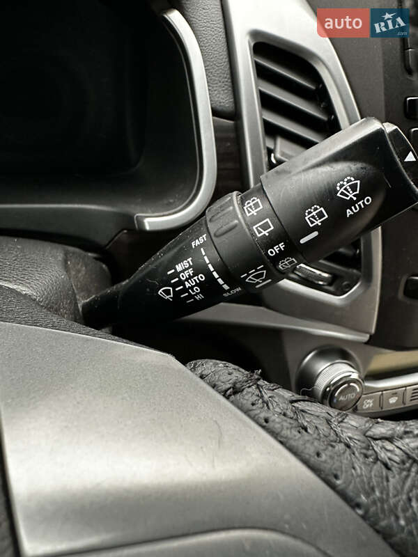 Позашляховик / Кросовер SsangYong Korando 2014 в Вінниці