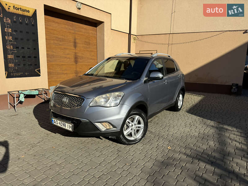 Позашляховик / Кросовер SsangYong Korando 2012 в Ужгороді