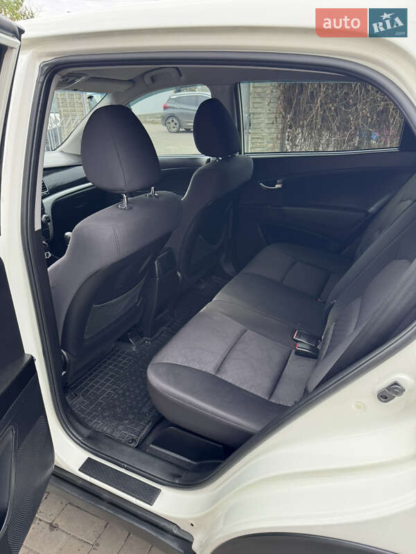 Позашляховик / Кросовер SsangYong Korando 2013 в Миколаєві фото 8 Позашляховик / Кросовер SsangYong Korando 2013 в Миколаєві