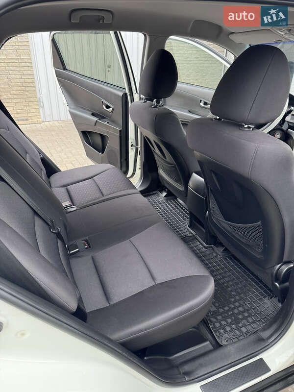 Позашляховик / Кросовер SsangYong Korando 2013 в Миколаєві фото 11 Позашляховик / Кросовер SsangYong Korando 2013 в Миколаєві