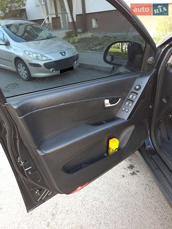 Внедорожник / Кроссовер SsangYong Korando 2013 в Луцке фото 11 Внедорожник / Кроссовер SsangYong Korando 2013 в Луцке