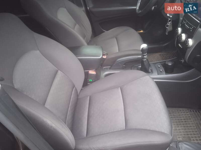 Внедорожник / Кроссовер SsangYong Korando 2013 в Александрие