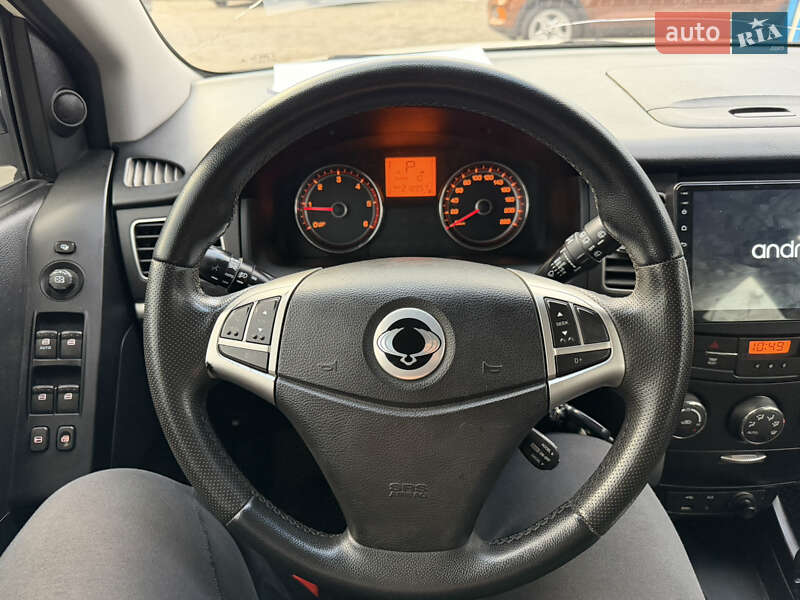 Внедорожник / Кроссовер SsangYong Korando 2011 в Днепре