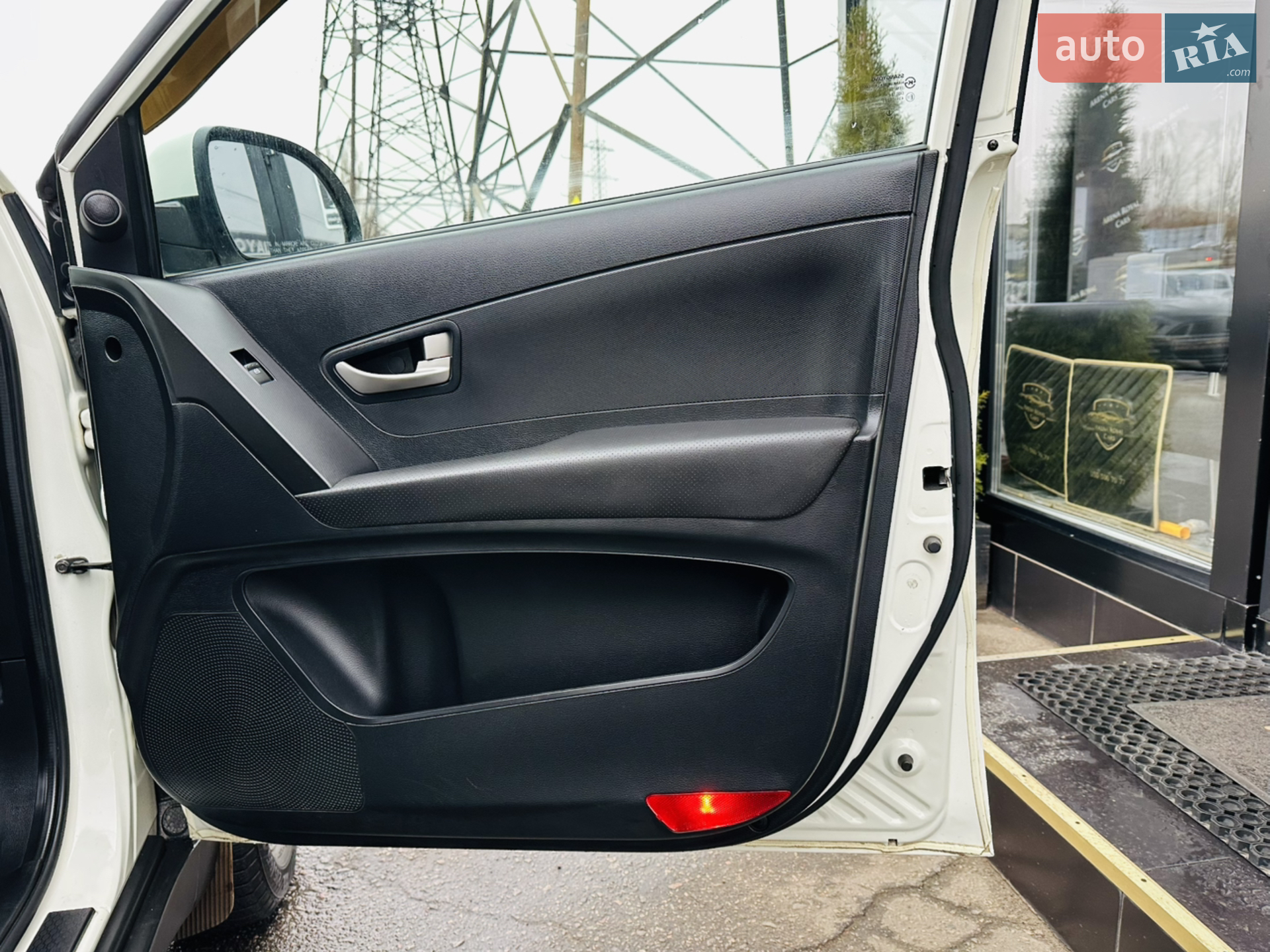 2011 SsangYong Korando - мініатюра 26