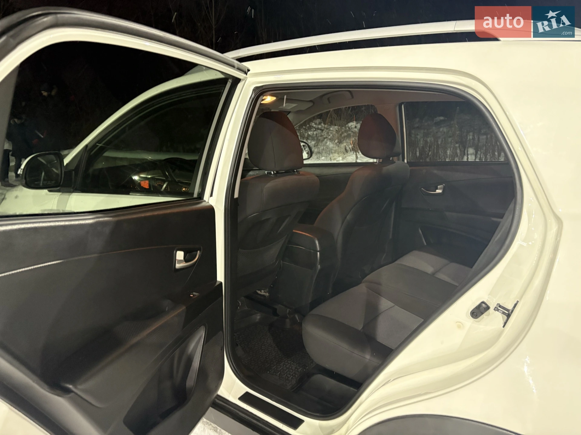 2013 SsangYong Korando - мініатюра 13